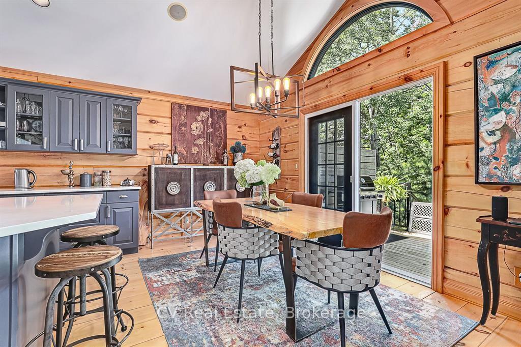 Photo 9 of 108 Cortina Crescent, Blue Mountains — HOMEH