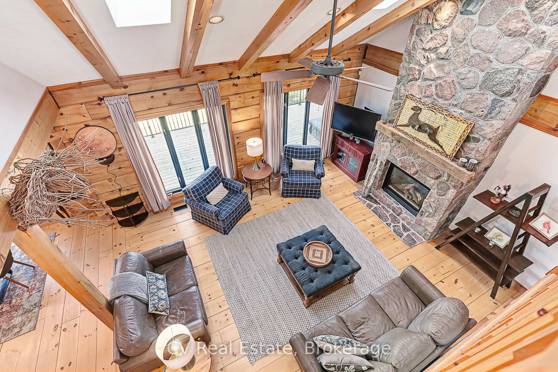 Photo 10 of 108 Cortina Crescent, Blue Mountains — HOMEH