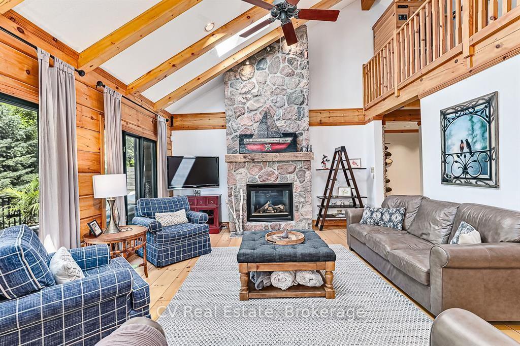 Photo 13 of 108 Cortina Crescent, Blue Mountains — HOMEH