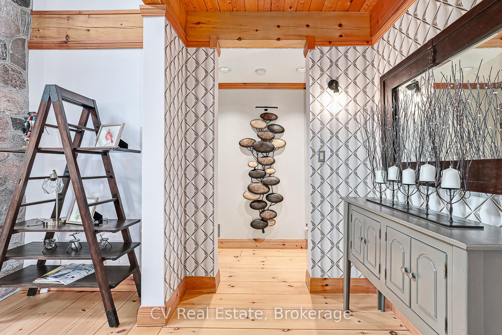 Photo 17 of 108 Cortina Crescent, Blue Mountains — HOMEH