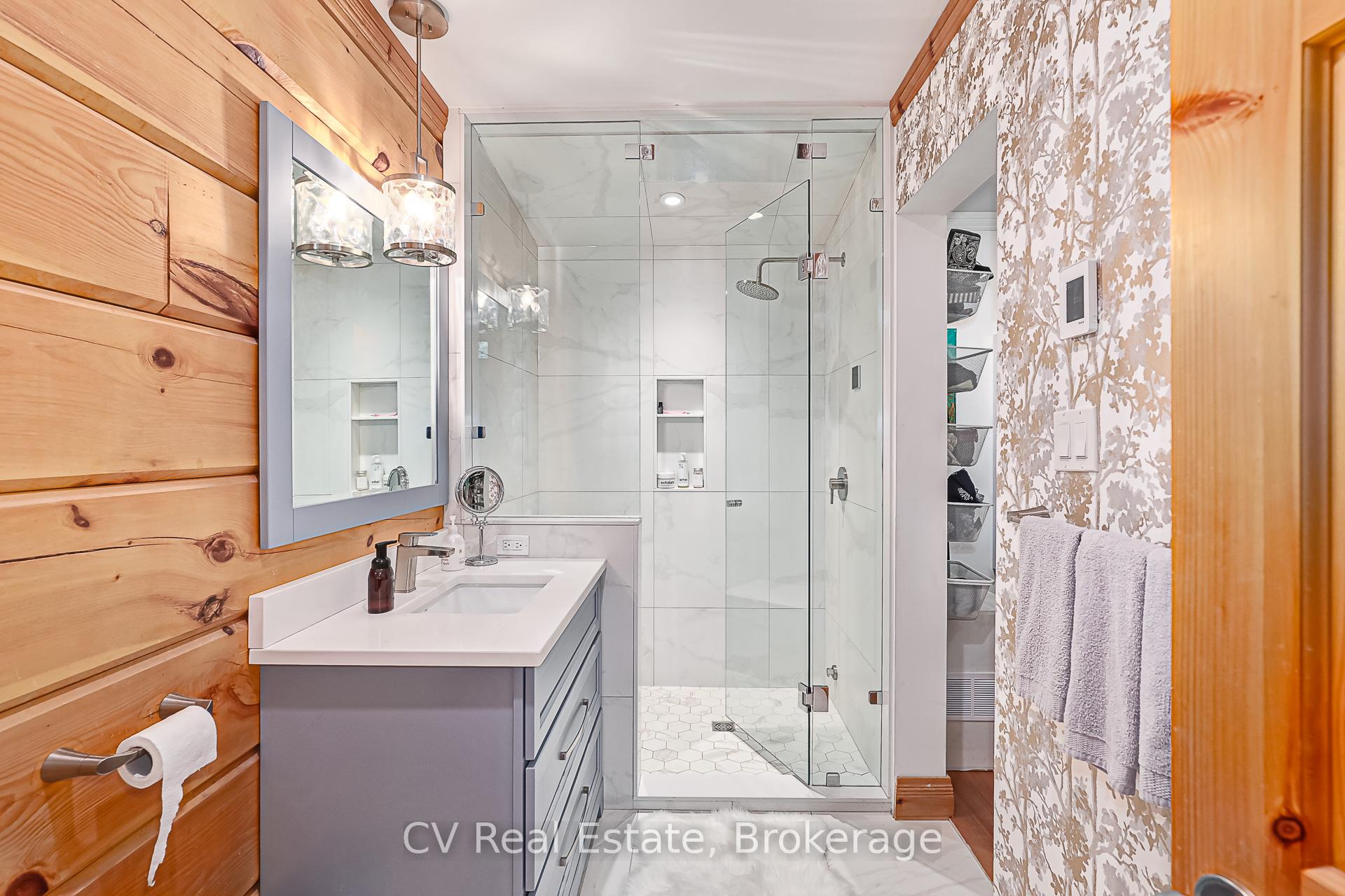 Photo 21 of 108 Cortina Crescent, Blue Mountains — HOMEH