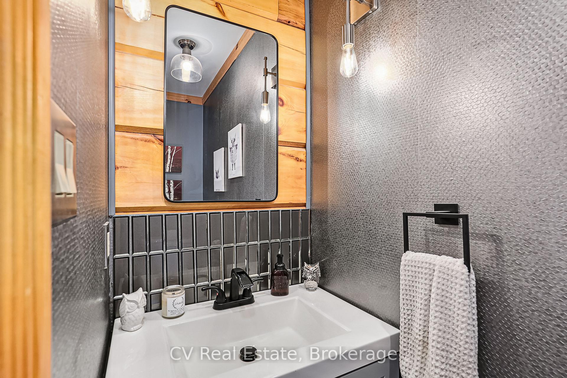 Photo 31 of 108 Cortina Crescent, Blue Mountains — HOMEH