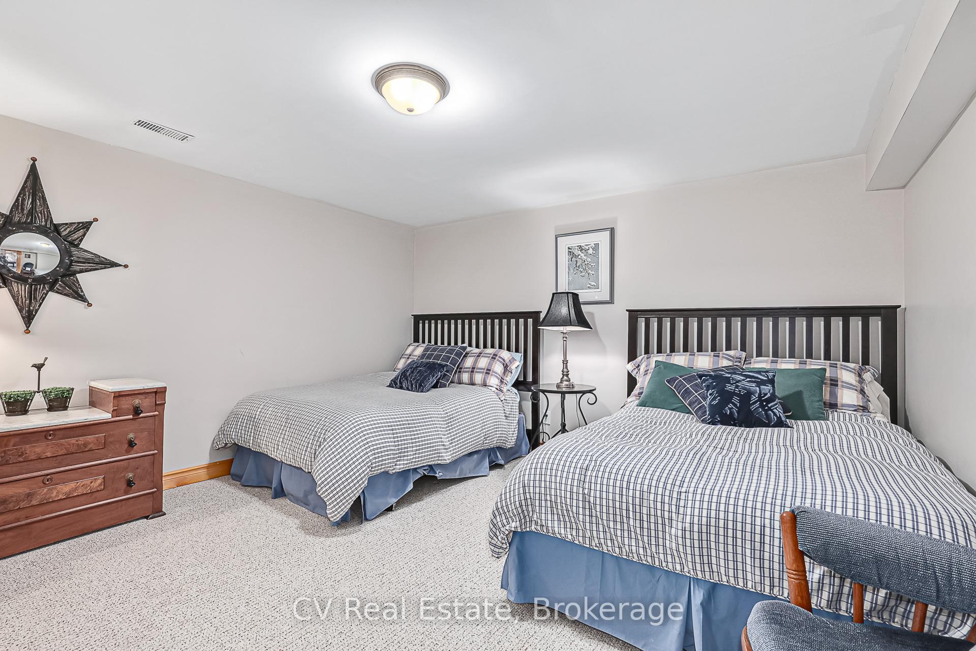 Photo 41 of 108 Cortina Crescent, Blue Mountains — HOMEH