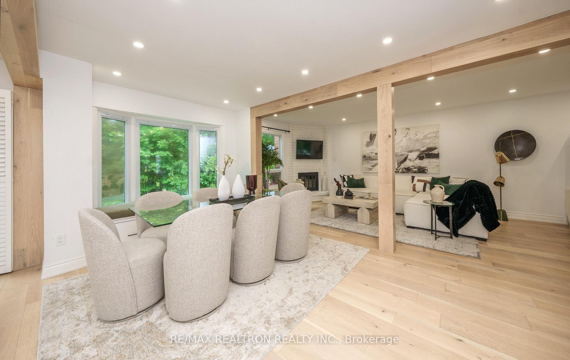 Photo 16 of 46 Michael Court, Vaughan, Crestwood-Springfarm-Yorkhill — HOMEH