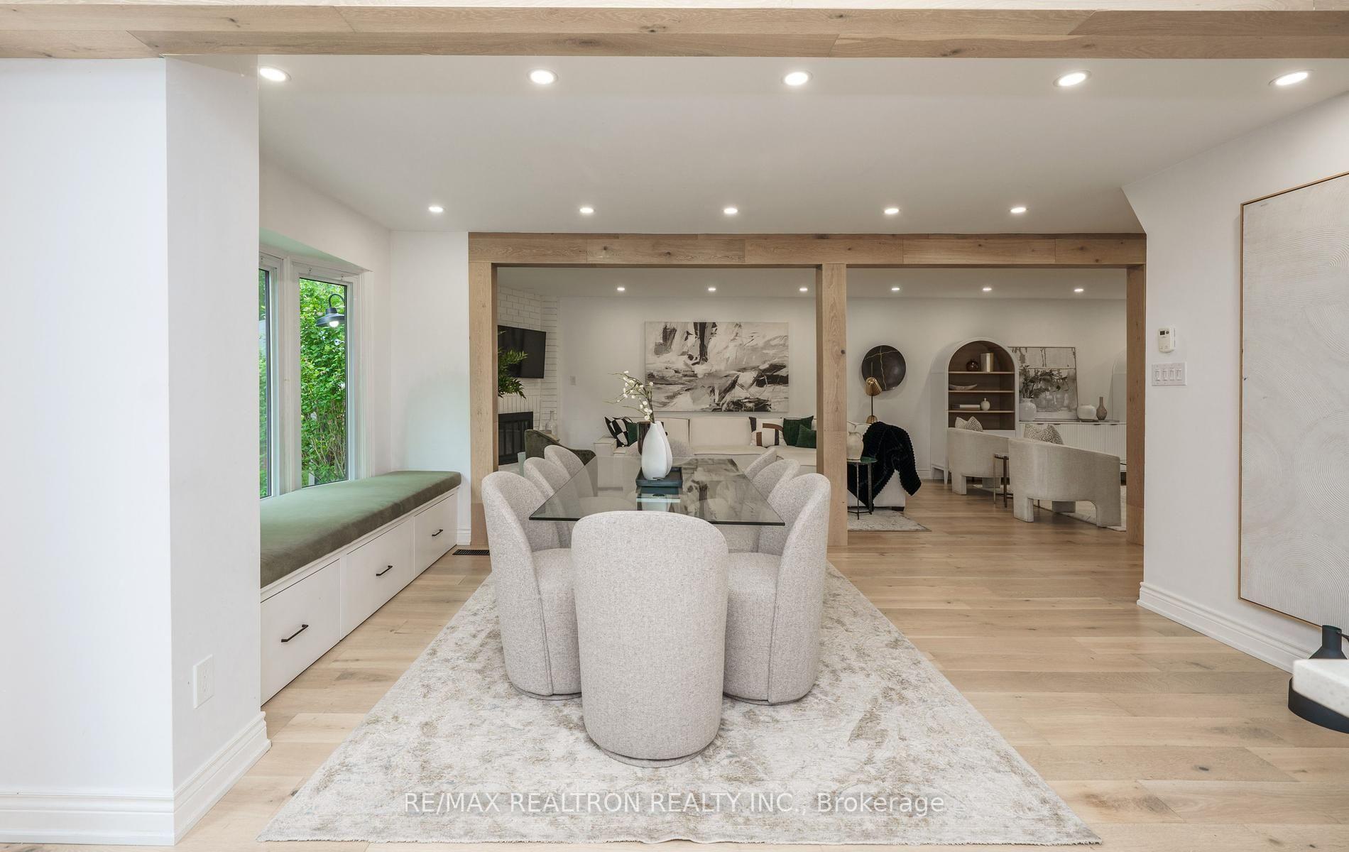 Photo 17 of 46 Michael Court, Vaughan, Crestwood-Springfarm-Yorkhill — HOMEH
