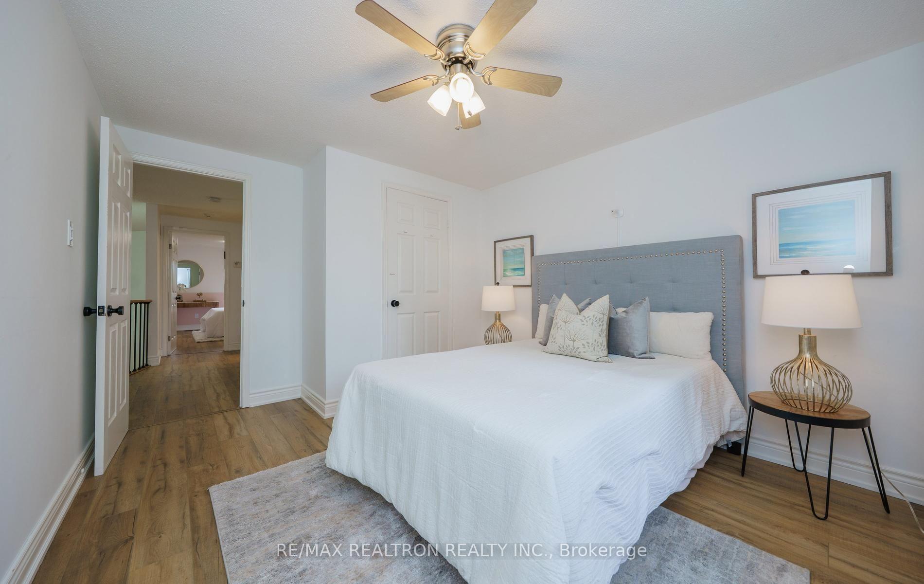 Photo 37 of 46 Michael Court, Vaughan, Crestwood-Springfarm-Yorkhill — HOMEH