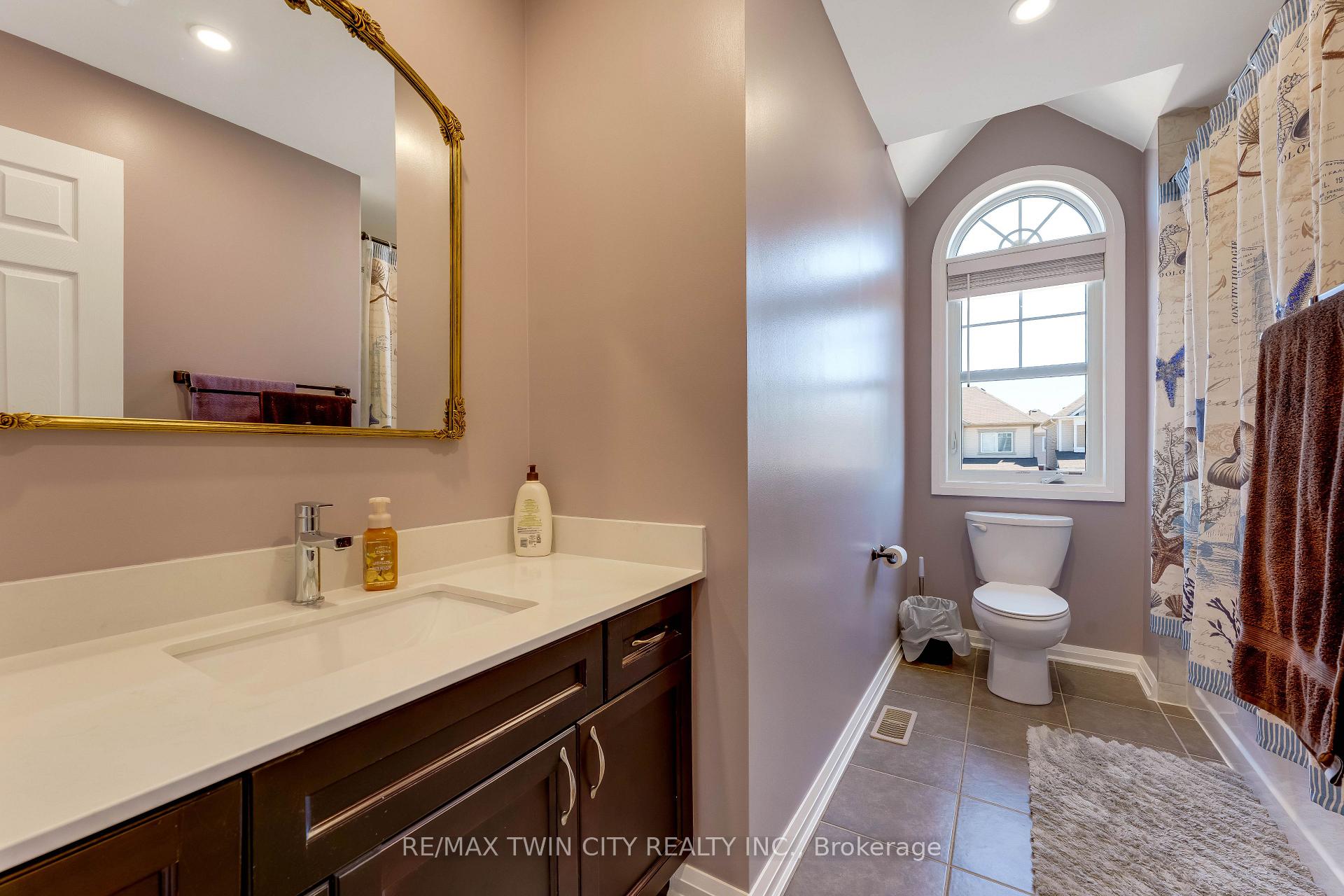 Photo 24 of 334 Apple Hill Crescent, Kitchener, Trussler — HOMEH