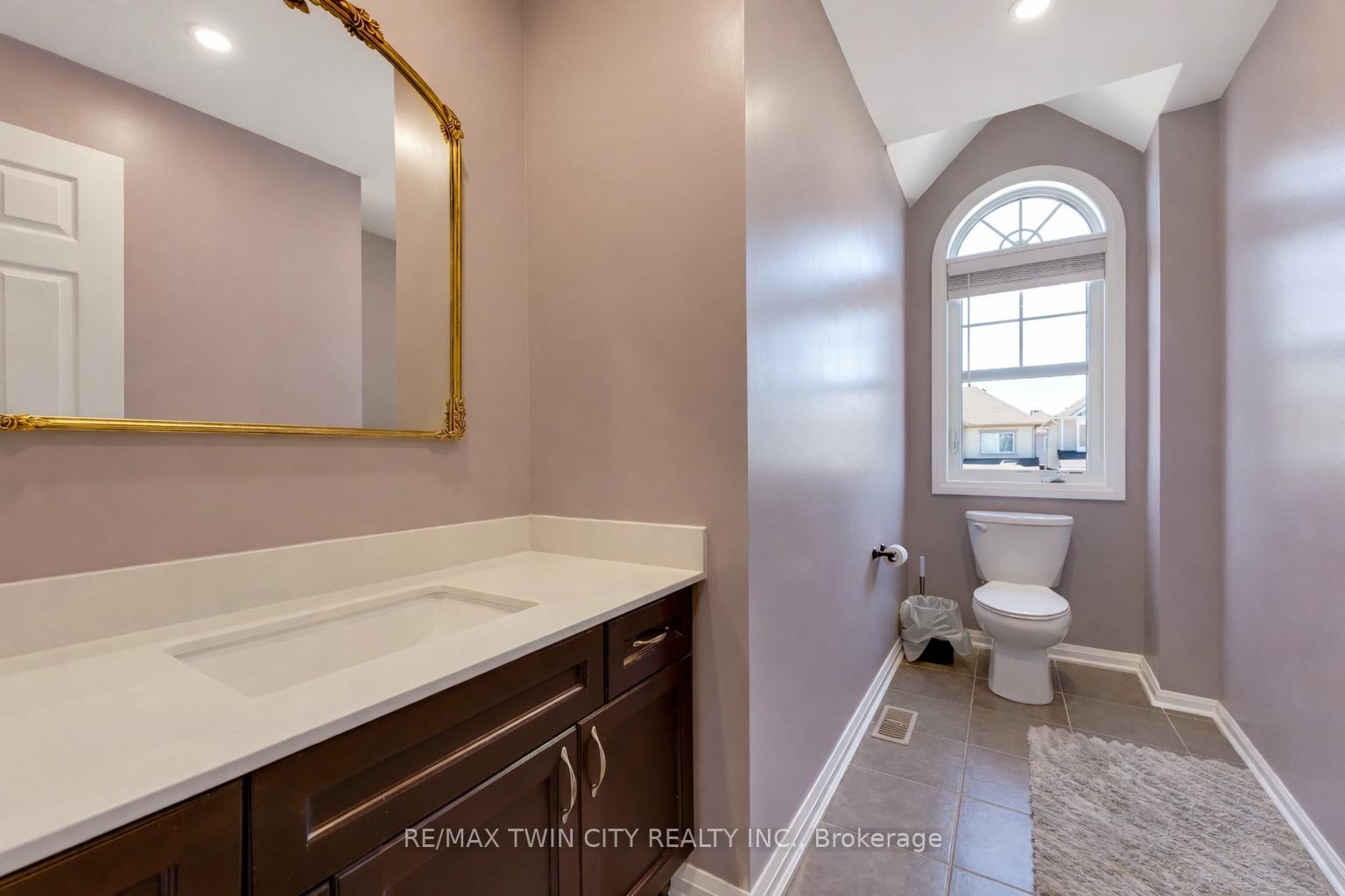 Photo 32 of 334 Apple Hill Crescent, Kitchener, Trussler — HOMEH