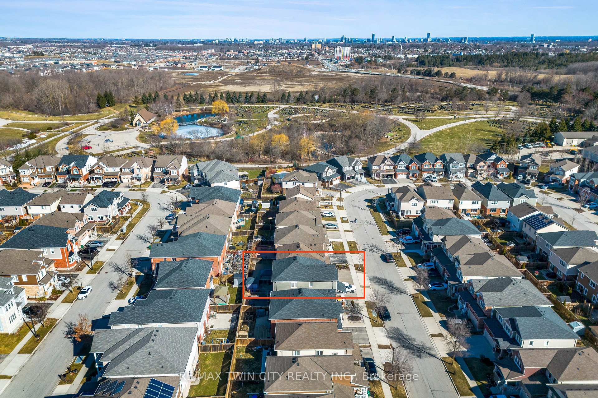 Photo 40 of 334 Apple Hill Crescent, Kitchener, Trussler — HOMEH