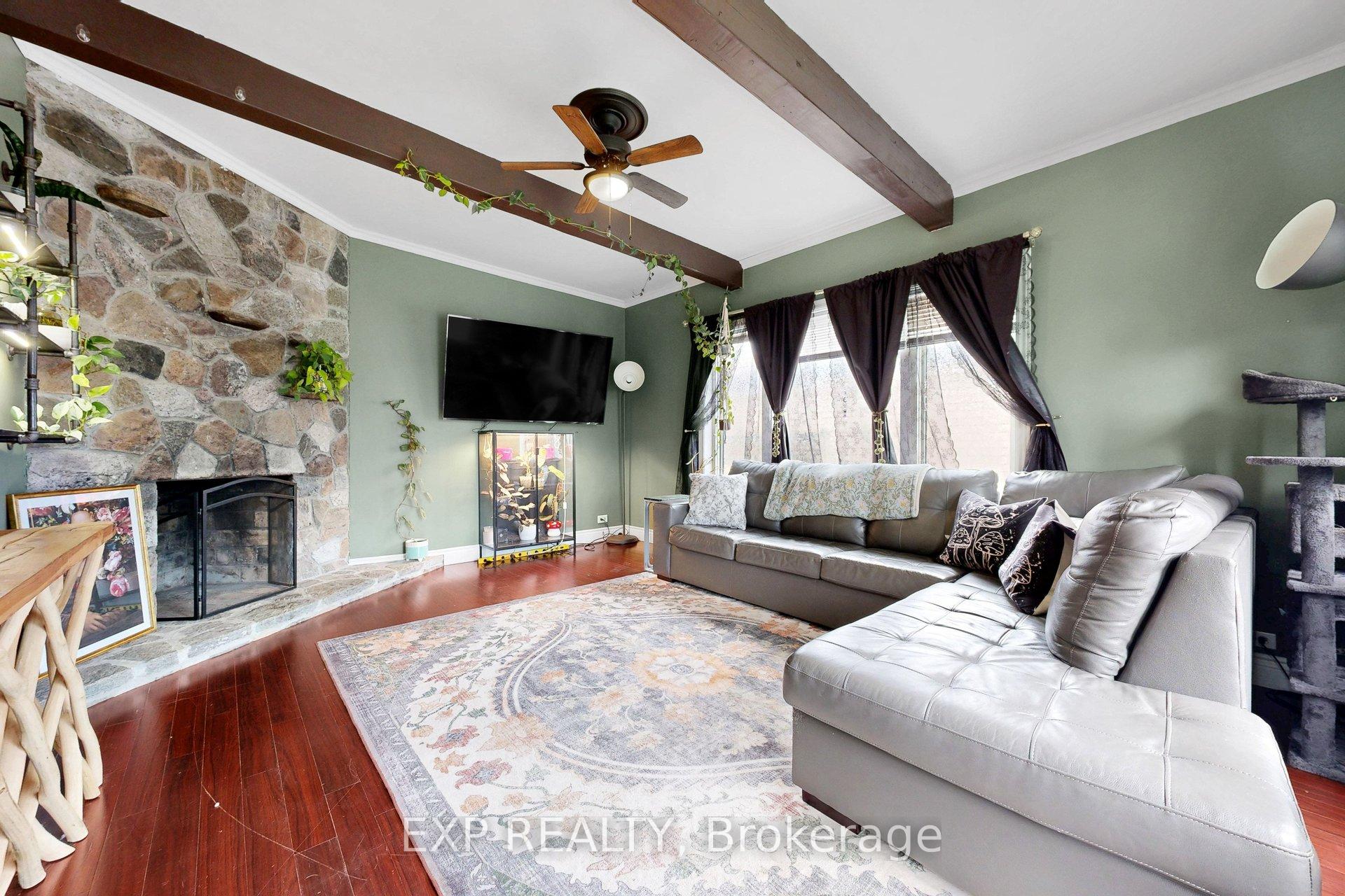 Photo 4 of 348 Elgin Street W, Cobourg — HOMEH