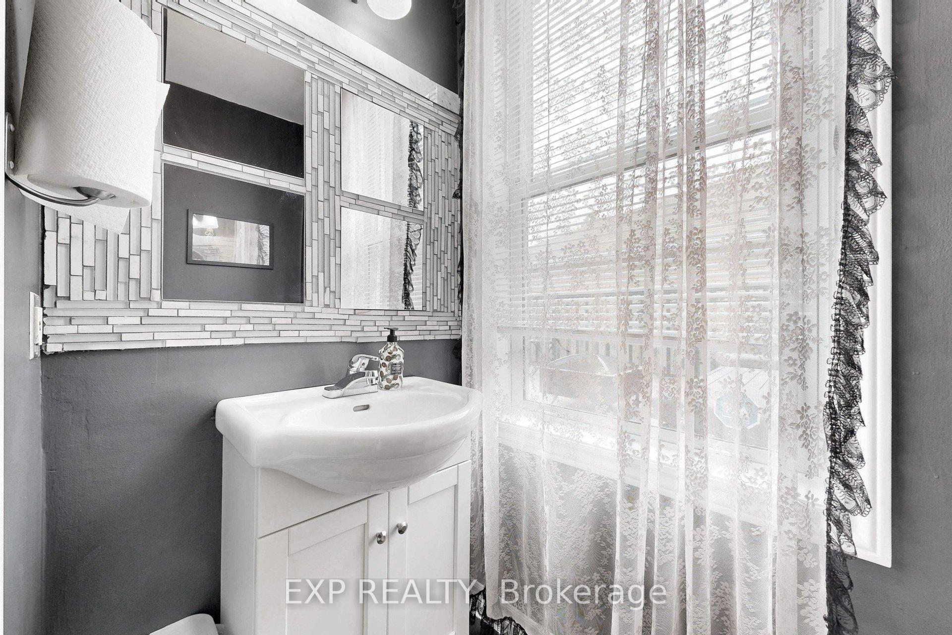 Photo 26 of 348 Elgin Street W, Cobourg — HOMEH