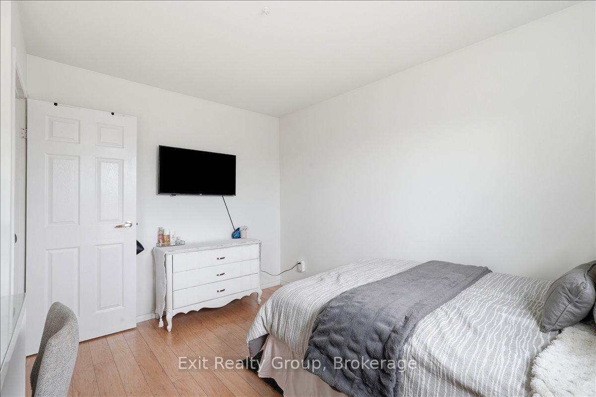 Photo 18 of 51 Sidney Road, Quinte West, Frankford Ward — HOMEH