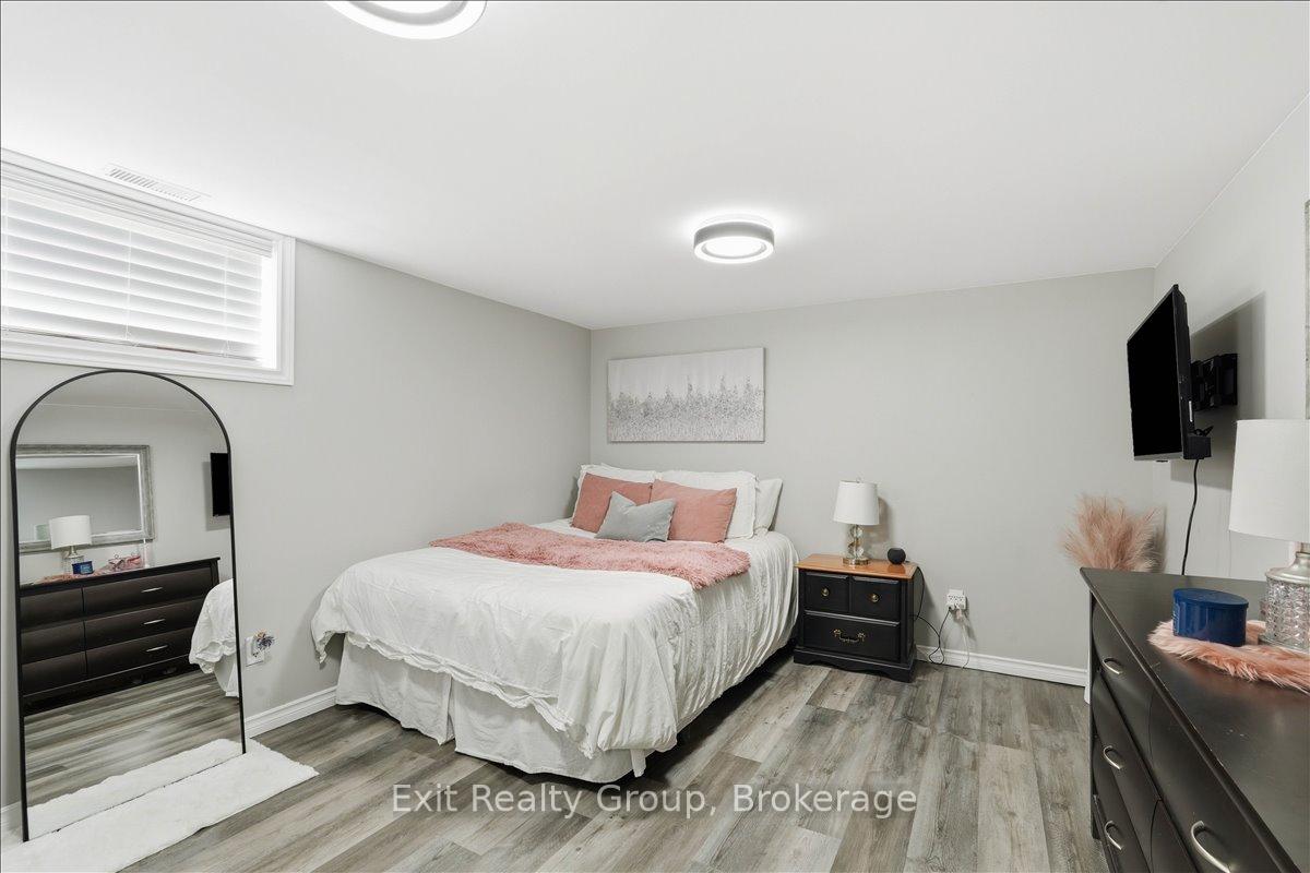 Photo 25 of 51 Sidney Road, Quinte West, Frankford Ward — HOMEH