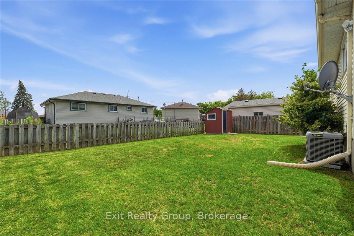 Photo 35 of 51 Sidney Road, Quinte West, Frankford Ward — HOMEH