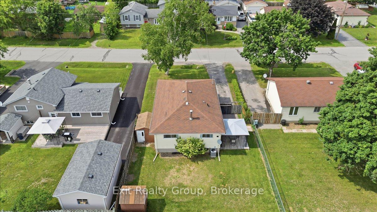 Photo 38 of 51 Sidney Road, Quinte West, Frankford Ward — HOMEH