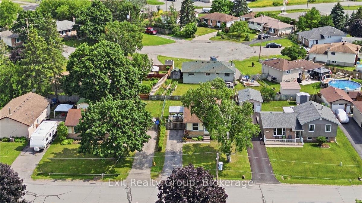Photo 40 of 51 Sidney Road, Quinte West, Frankford Ward — HOMEH