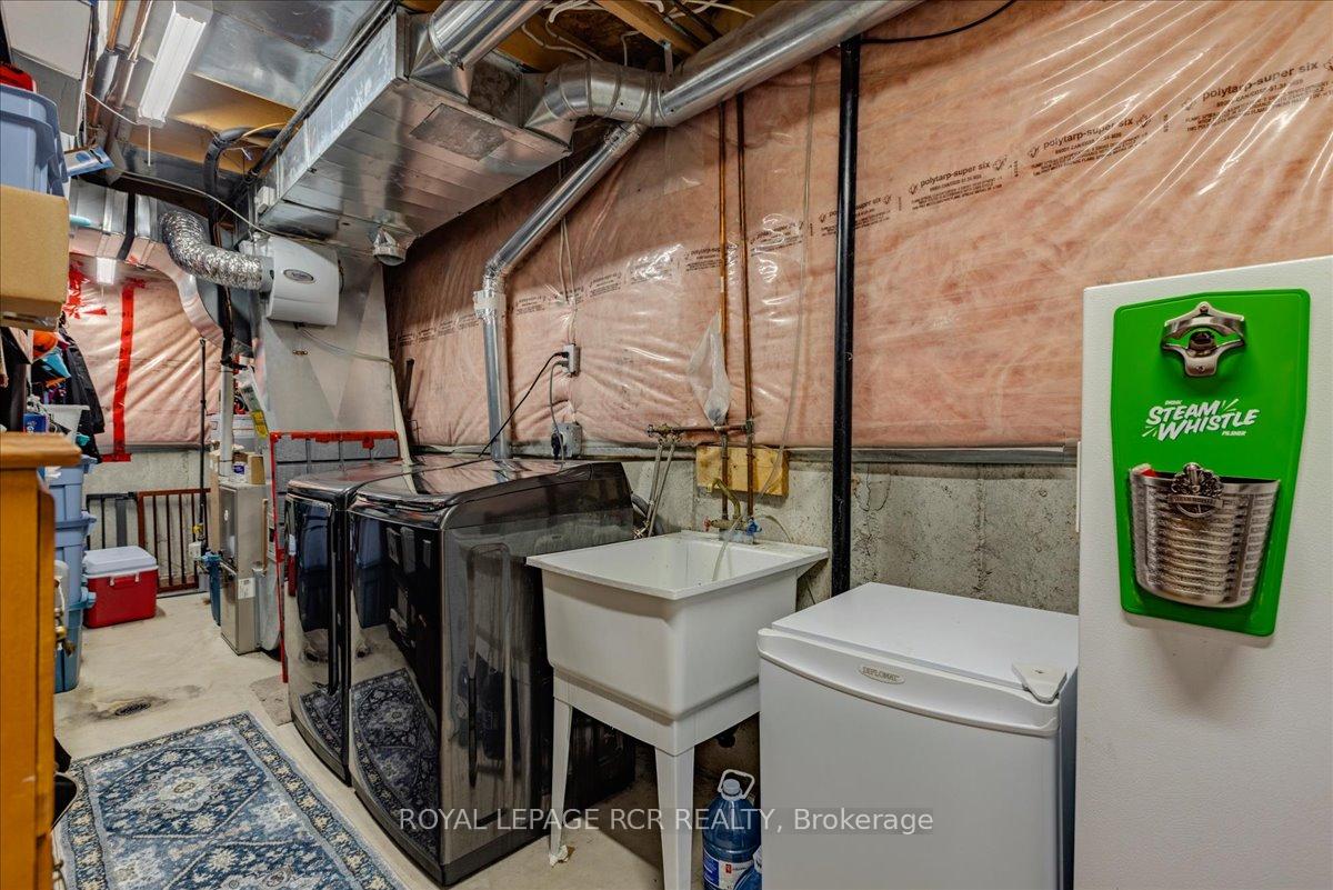 Photo 27 of 54 Breakwater Drive, Whitby, Port Whitby — HOMEH