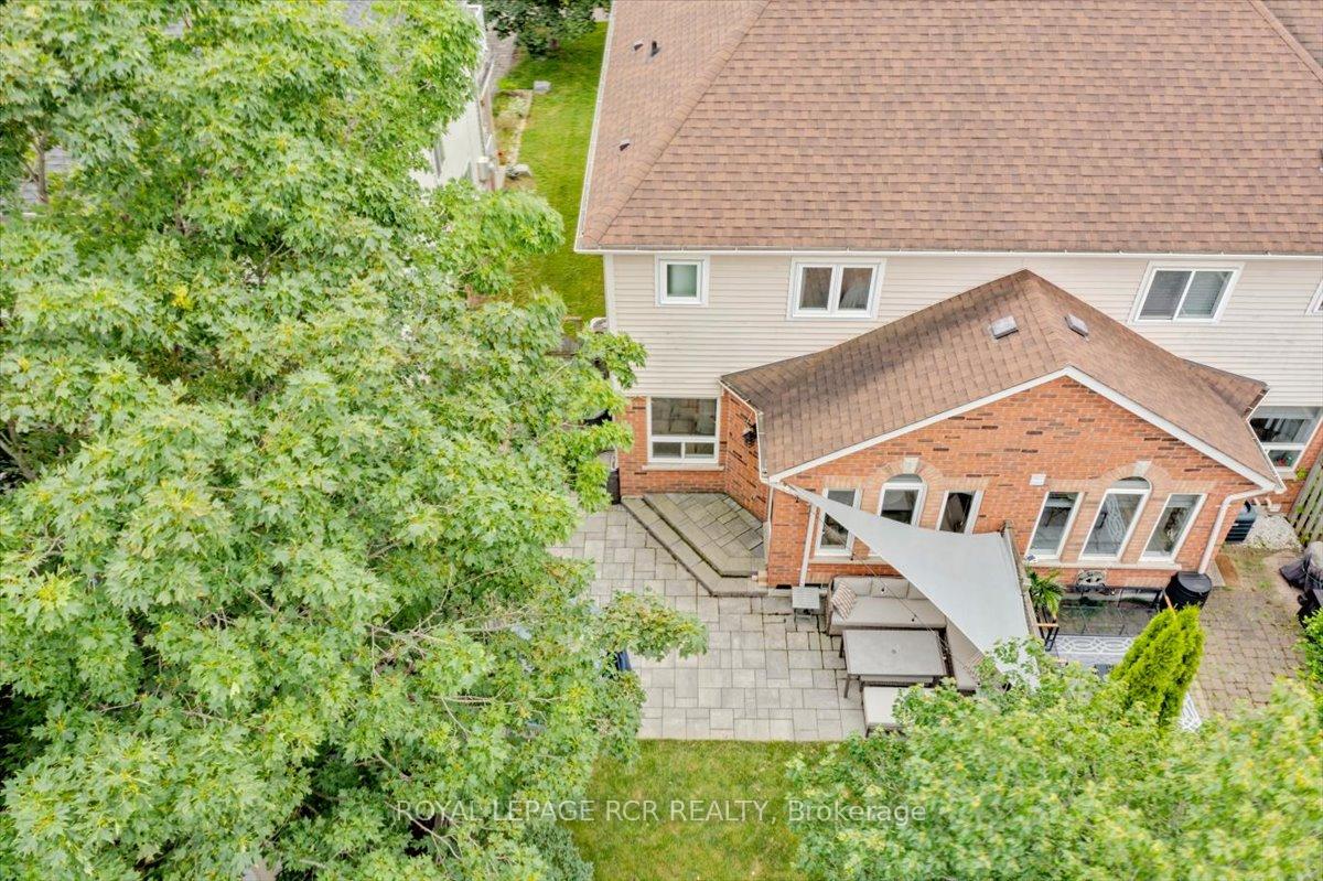 Photo 33 of 54 Breakwater Drive, Whitby, Port Whitby — HOMEH