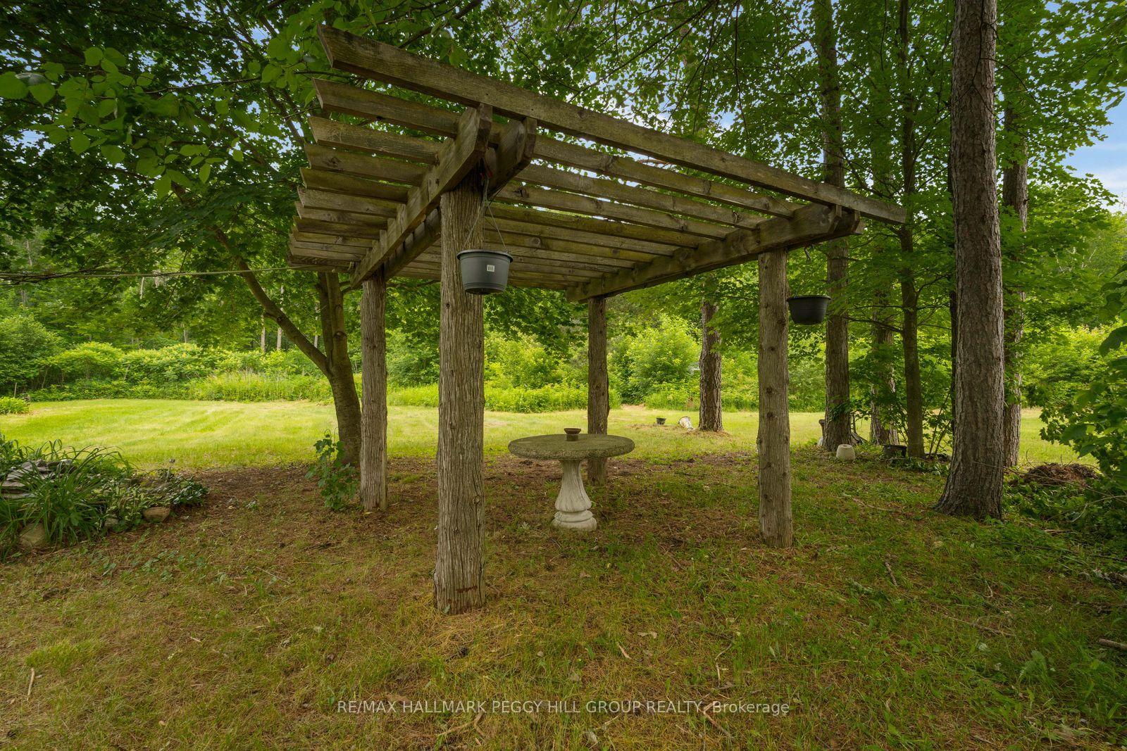 Photo 9 of 3664 Hogback Road, Clearview, Rural Clearview — HOMEH