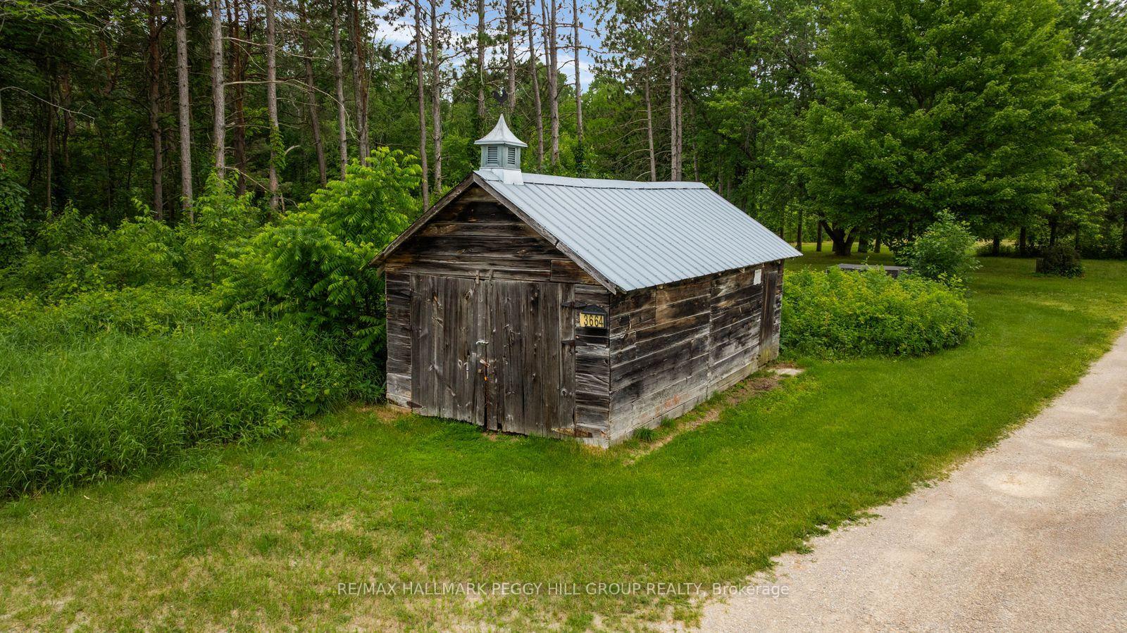 Photo 11 of 3664 Hogback Road, Clearview, Rural Clearview — HOMEH