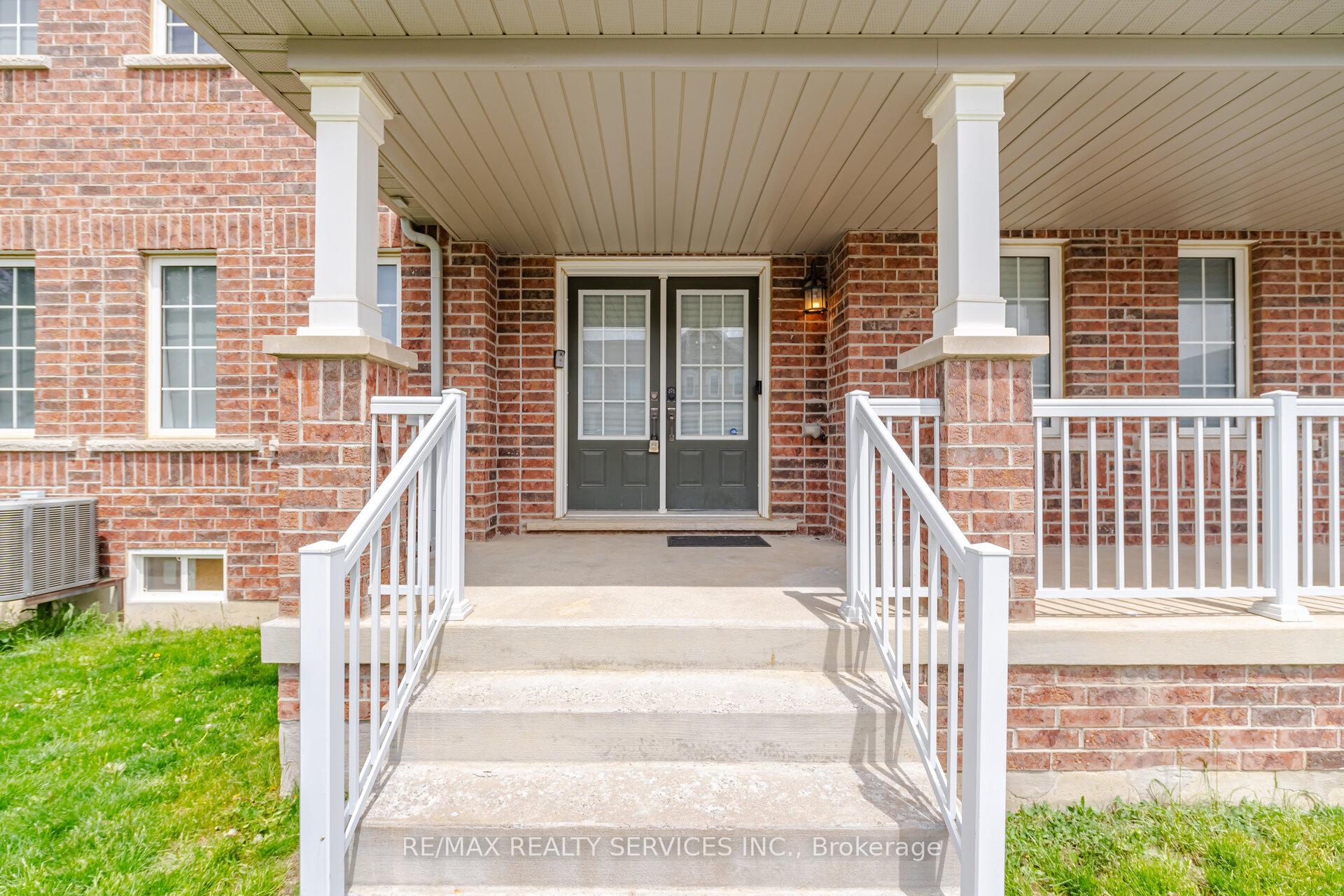Photo 39 of 144 Baffin Crescent, Brampton, Northwest Brampton — HOMEH