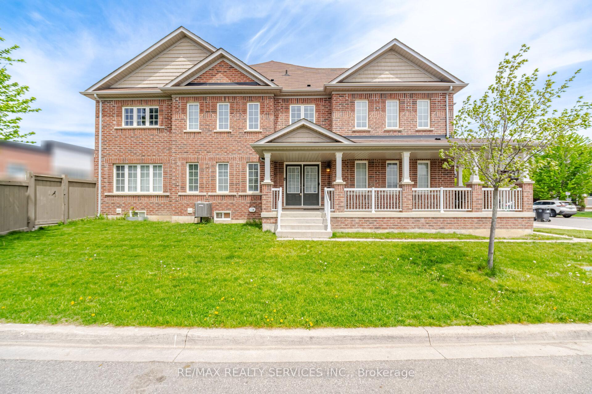 Photo 41 of 144 Baffin Crescent, Brampton, Northwest Brampton — HOMEH