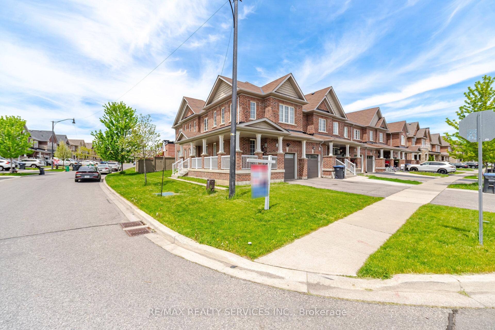 Photo 49 of 144 Baffin Crescent, Brampton, Northwest Brampton — HOMEH