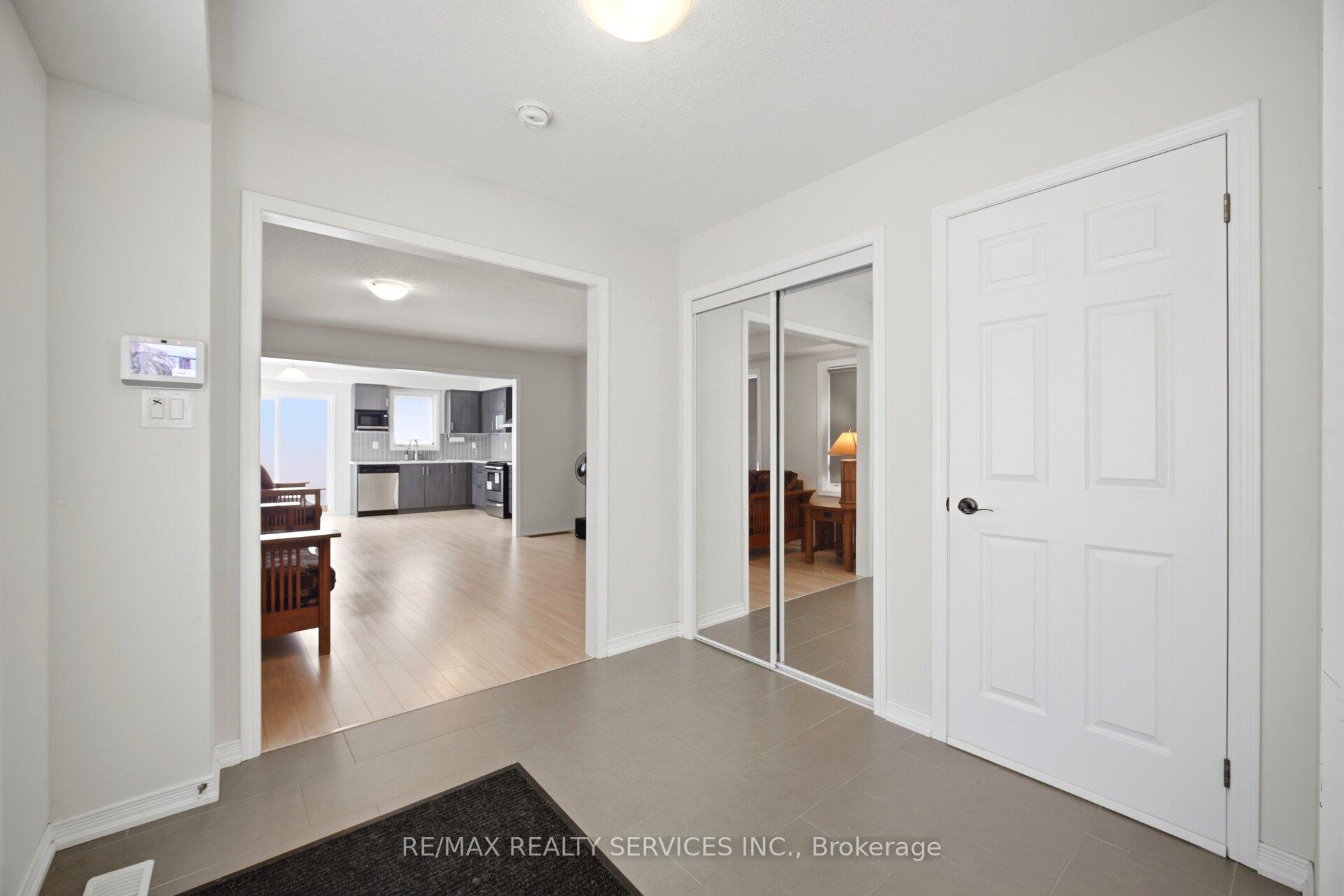 Photo 59 of 144 Baffin Crescent, Brampton, Northwest Brampton — HOMEH
