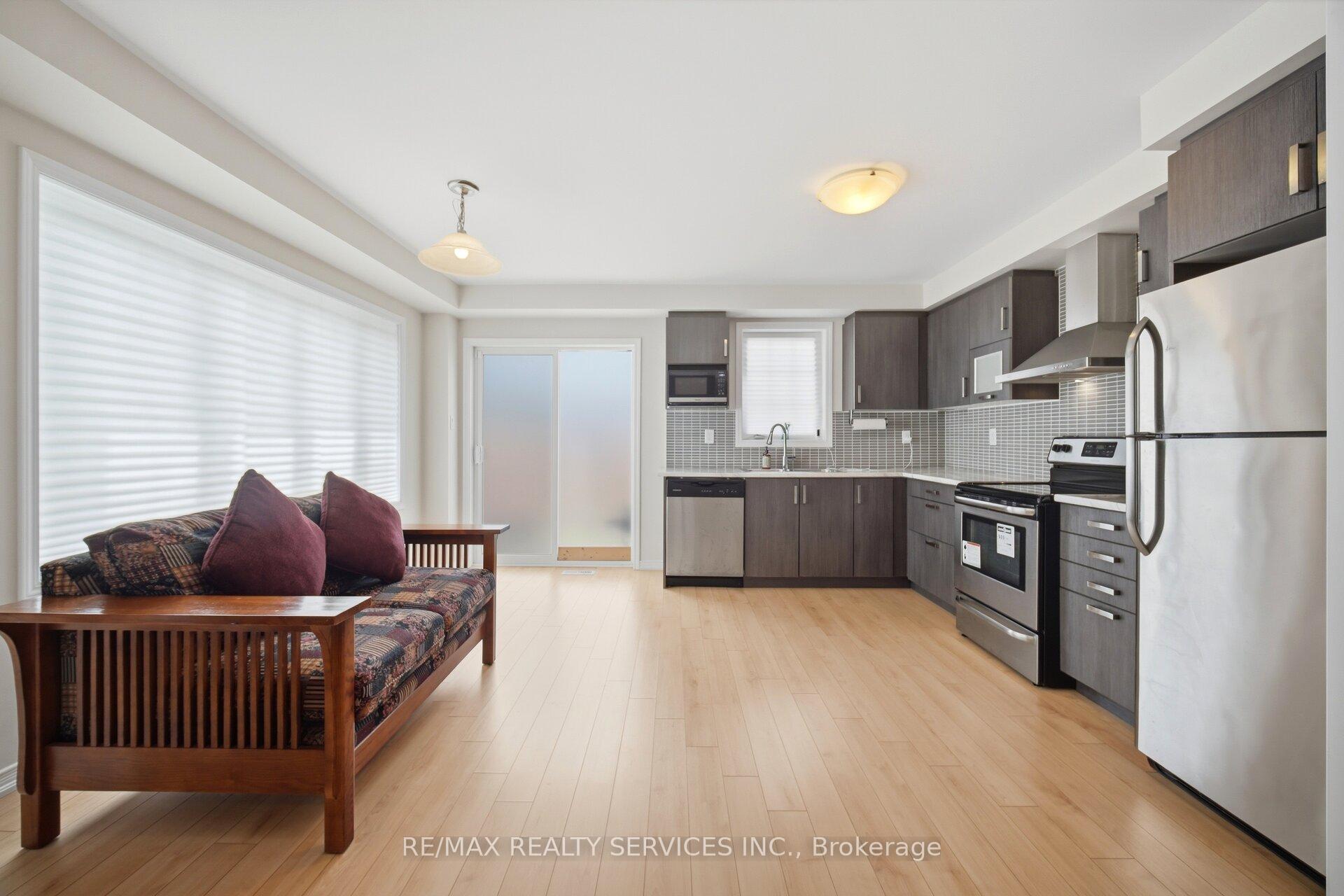 Photo 71 of 144 Baffin Crescent, Brampton, Northwest Brampton — HOMEH
