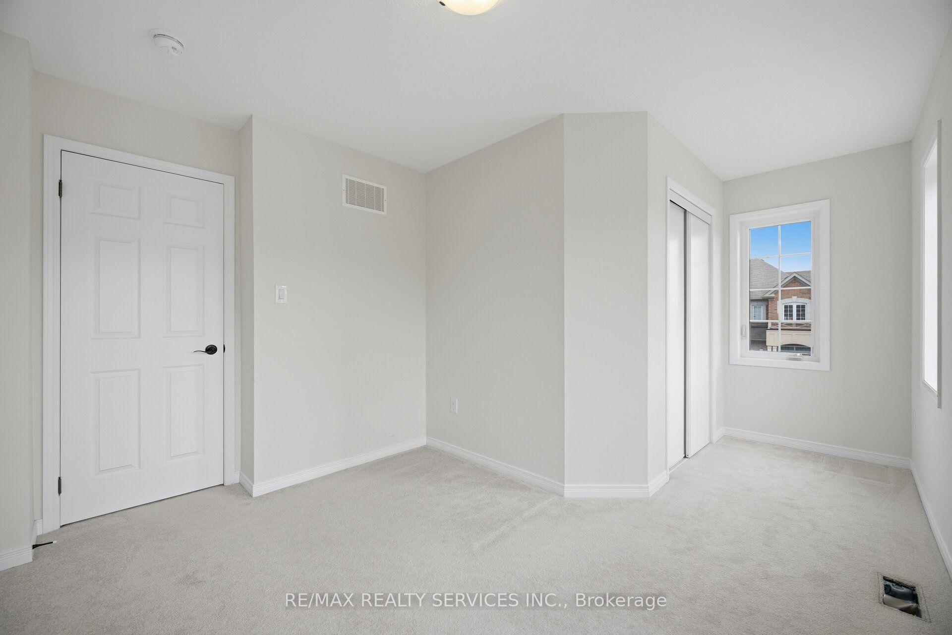Photo 77 of 144 Baffin Crescent, Brampton, Northwest Brampton — HOMEH