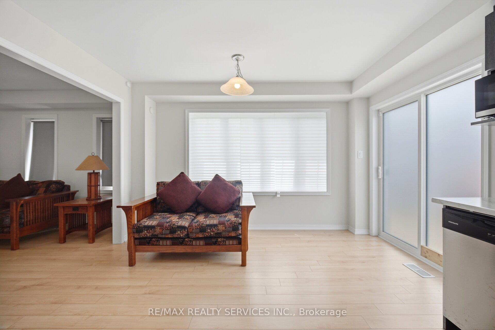 Photo 79 of 144 Baffin Crescent, Brampton, Northwest Brampton — HOMEH