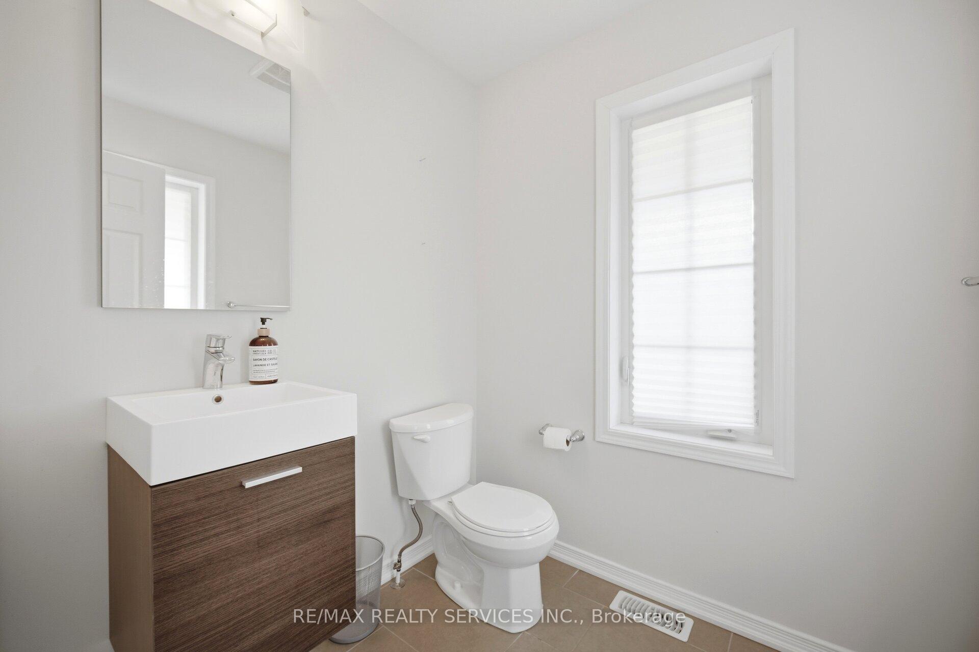Photo 91 of 144 Baffin Crescent, Brampton, Northwest Brampton — HOMEH