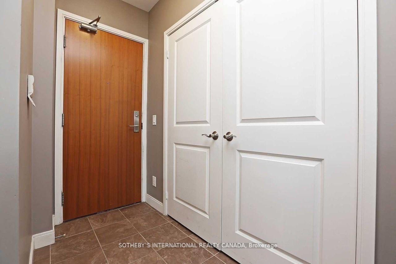 Photo 2 of Unit 1806, 88 Broadway Avenue, Toronto, Mount Pleasant West — HOMEH