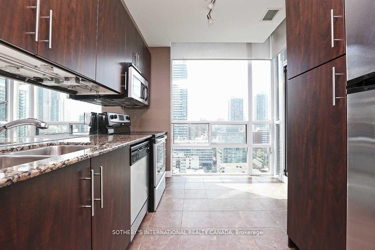 Photo 10 of Unit 1806, 88 Broadway Avenue, Toronto, Mount Pleasant West — HOMEH