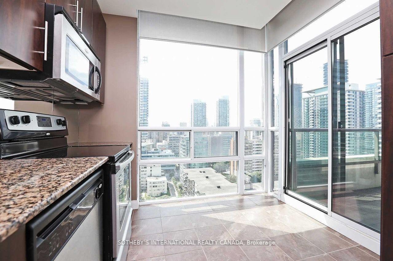 Photo 11 of Unit 1806, 88 Broadway Avenue, Toronto, Mount Pleasant West — HOMEH