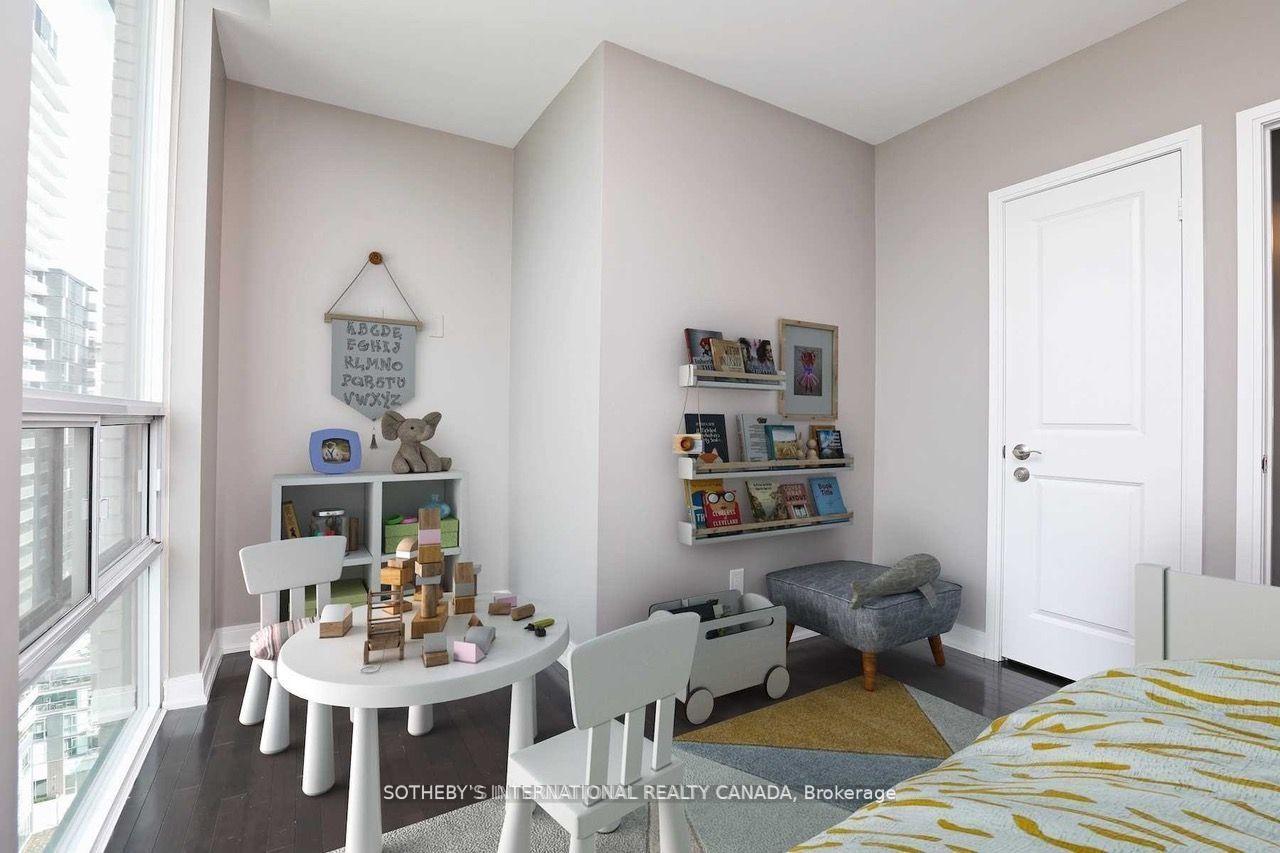 Photo 16 of Unit 1806, 88 Broadway Avenue, Toronto, Mount Pleasant West — HOMEH