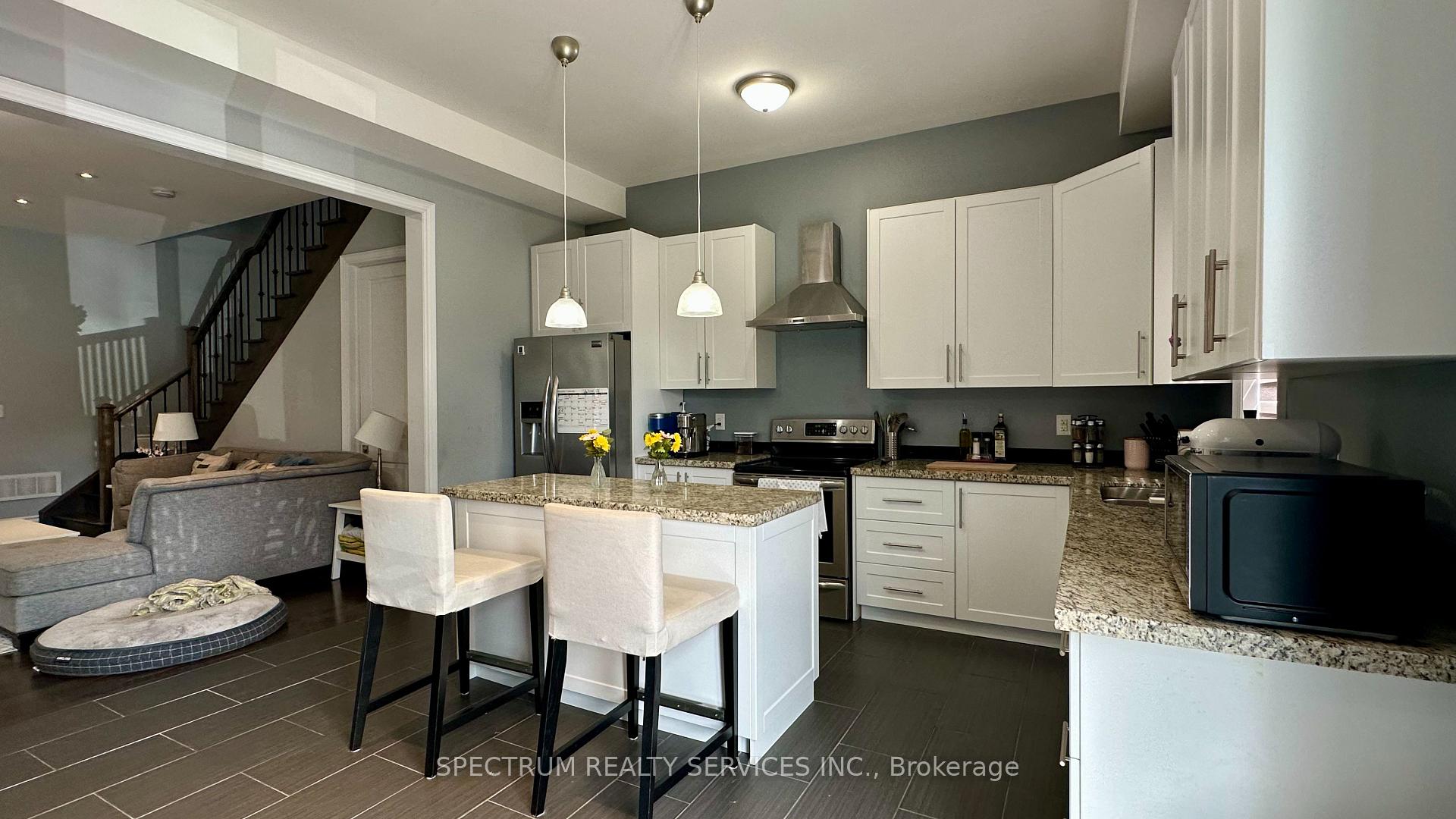 Photo 3 of Unit Upper, 13143 Highway 27, King, Nobleton — HOMEH