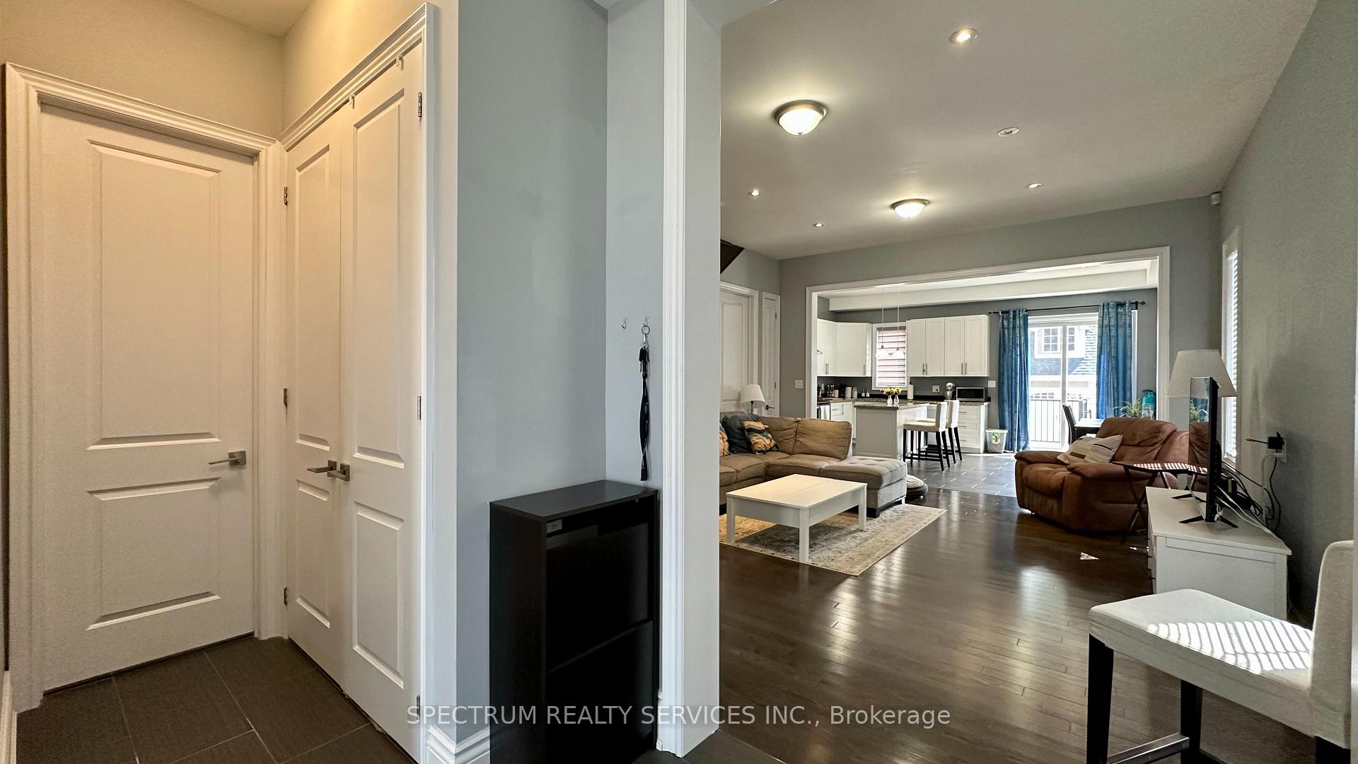 Photo 10 of Unit Upper, 13143 Highway 27, King, Nobleton — HOMEH