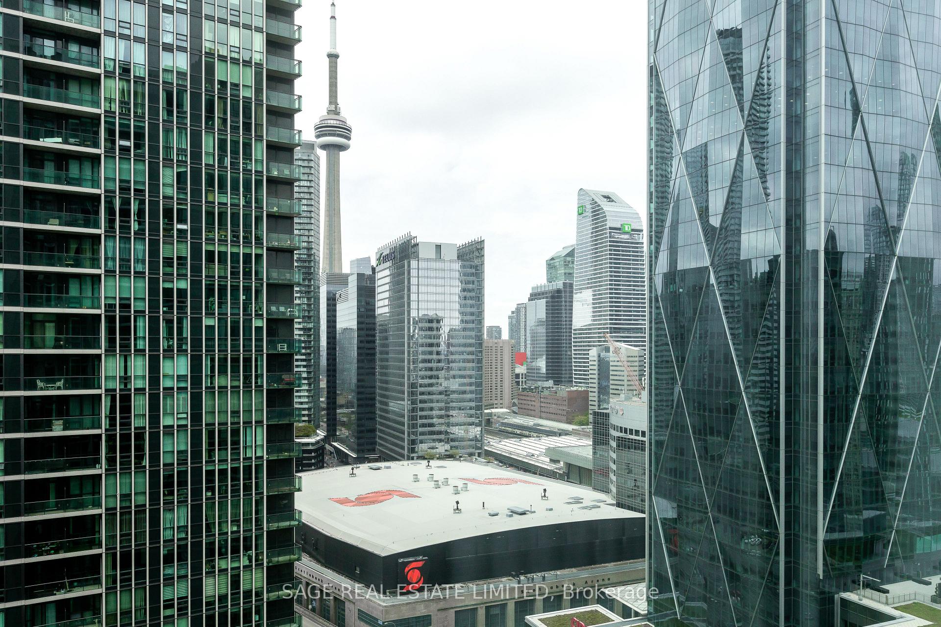 Front of Unit 2711, 16 Yonge Street