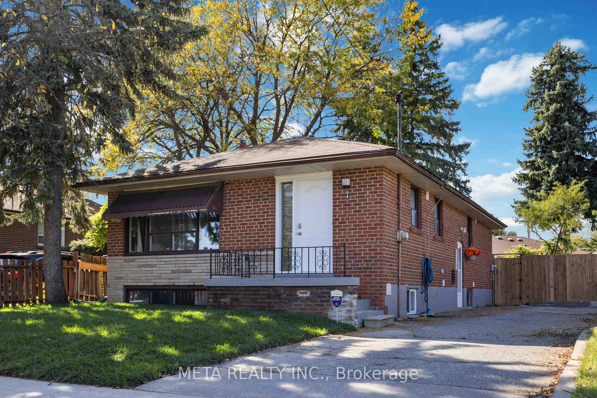 Front of 94 Greenock Avenue