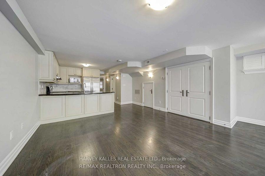 Photo 3 of Unit Lower, 384 Spadina Road, Toronto, Forest Hill South — HOMEH