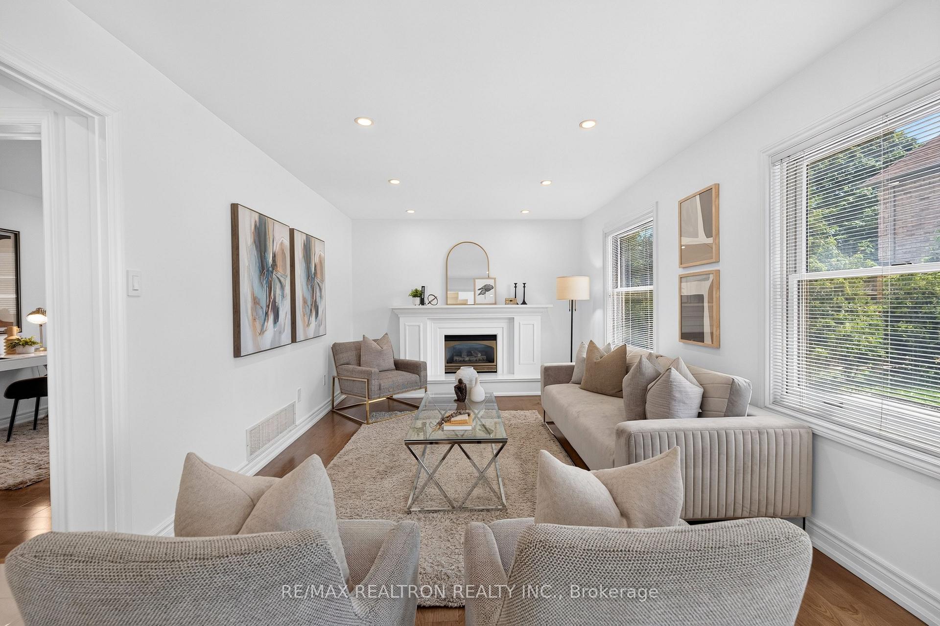 Photo 11 of 126 Old Colony Drive, Whitby, Pringle Creek — HOMEH