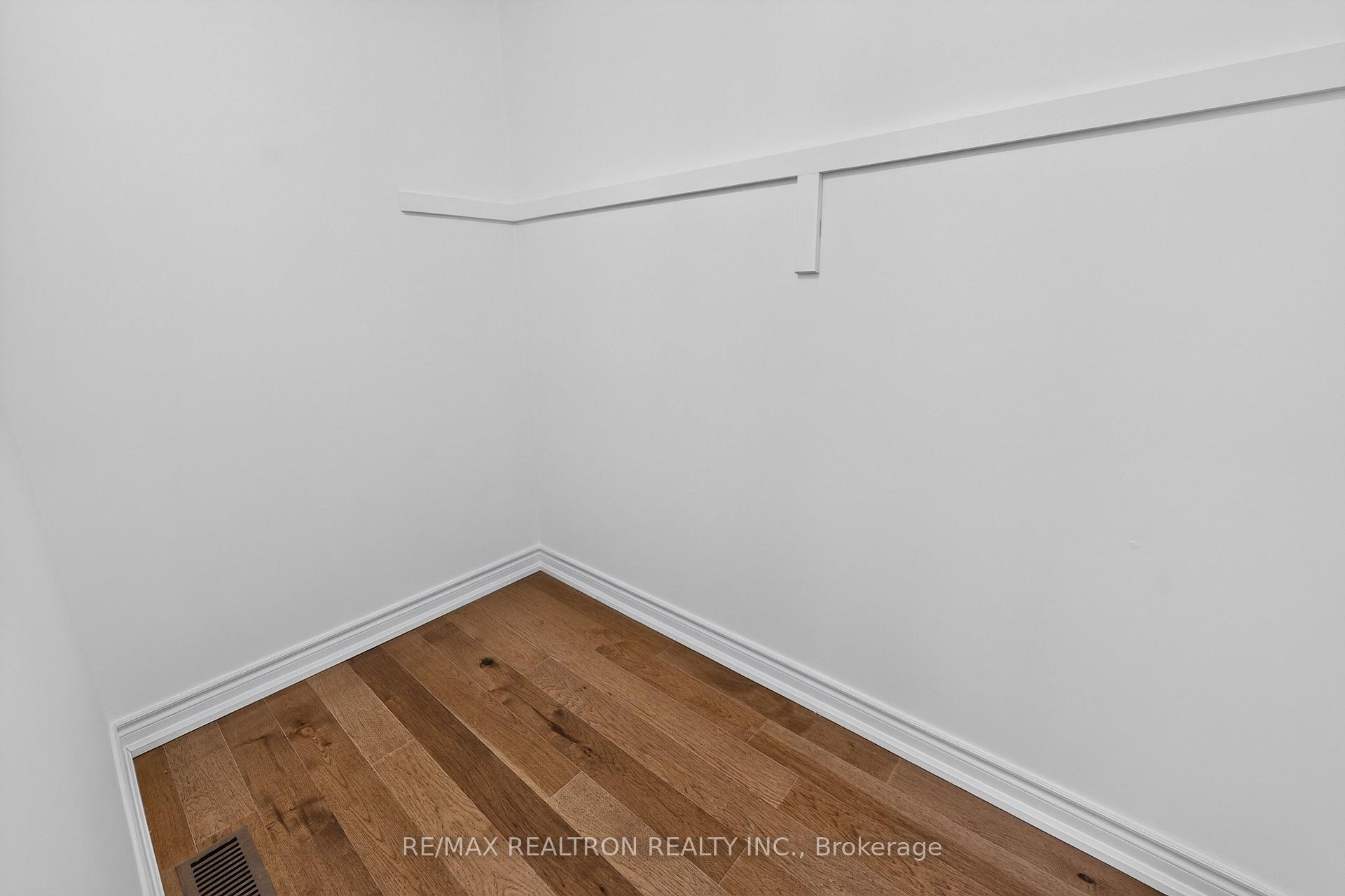 Photo 27 of 126 Old Colony Drive, Whitby, Pringle Creek — HOMEH