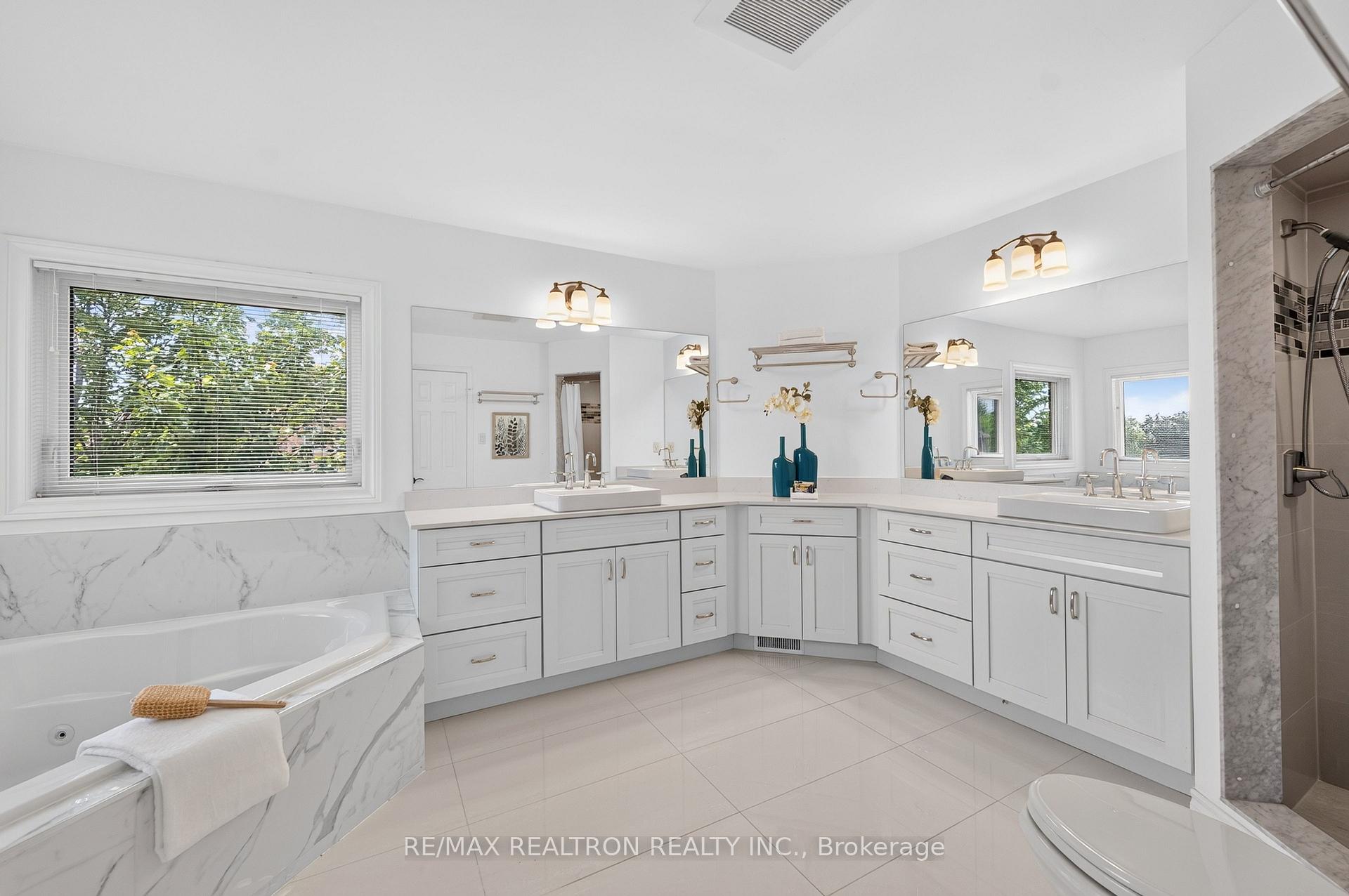 Photo 28 of 126 Old Colony Drive, Whitby, Pringle Creek — HOMEH