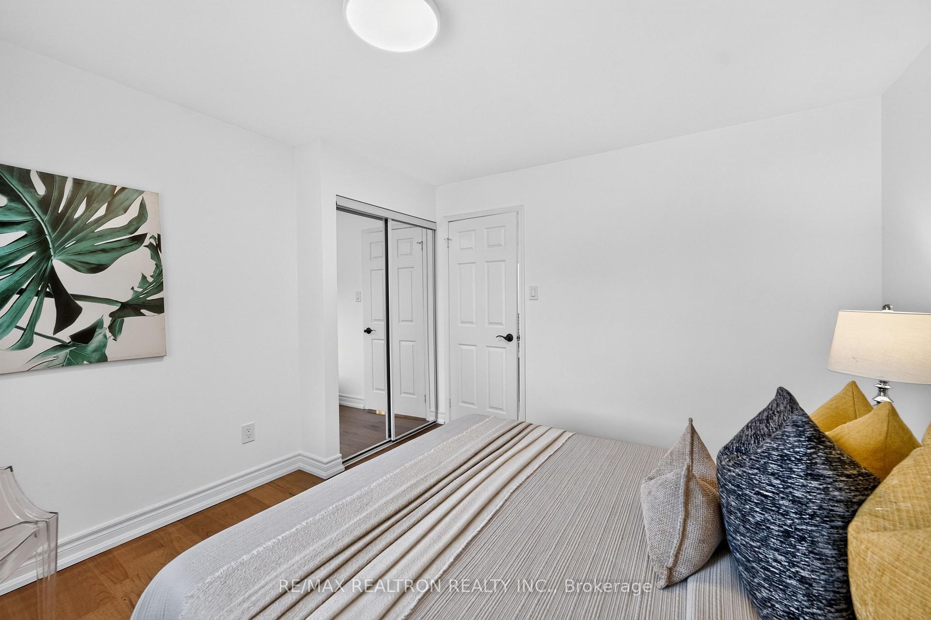 Photo 32 of 126 Old Colony Drive, Whitby, Pringle Creek — HOMEH
