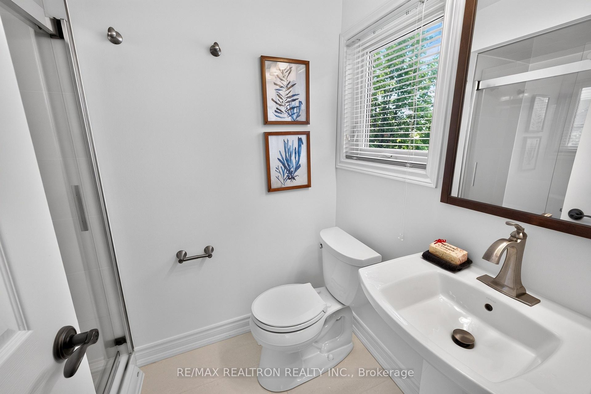 Photo 35 of 126 Old Colony Drive, Whitby, Pringle Creek — HOMEH
