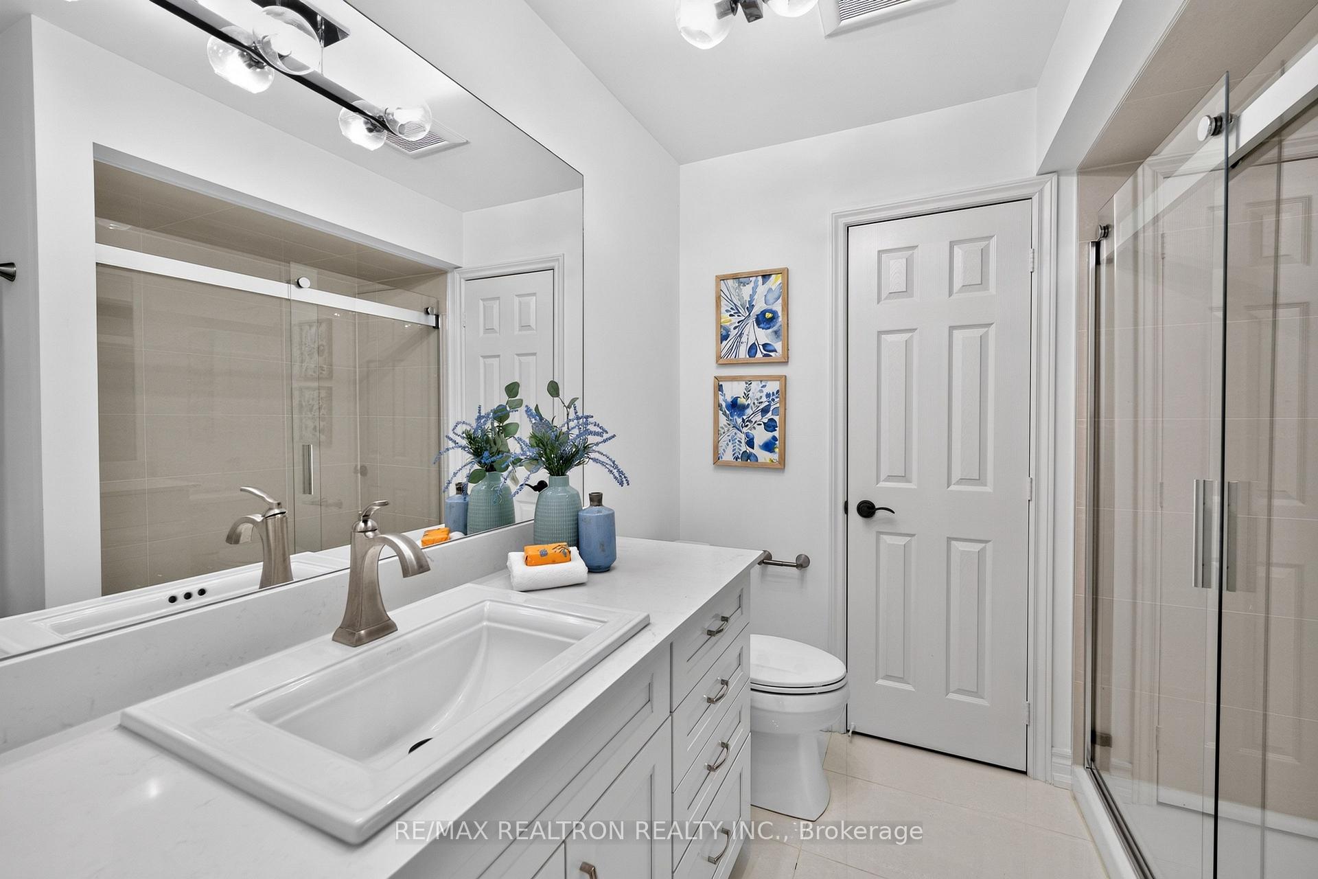 Photo 39 of 126 Old Colony Drive, Whitby, Pringle Creek — HOMEH