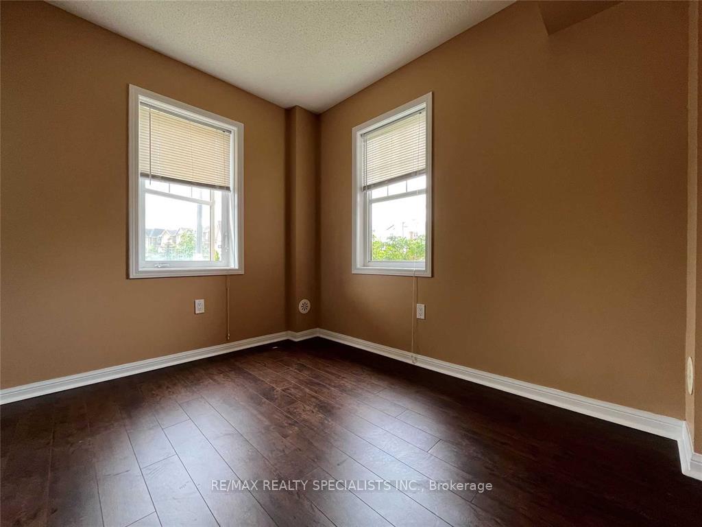 Photo 7 of 30 Gleave Terrace, Milton, Harrison — HOMEH