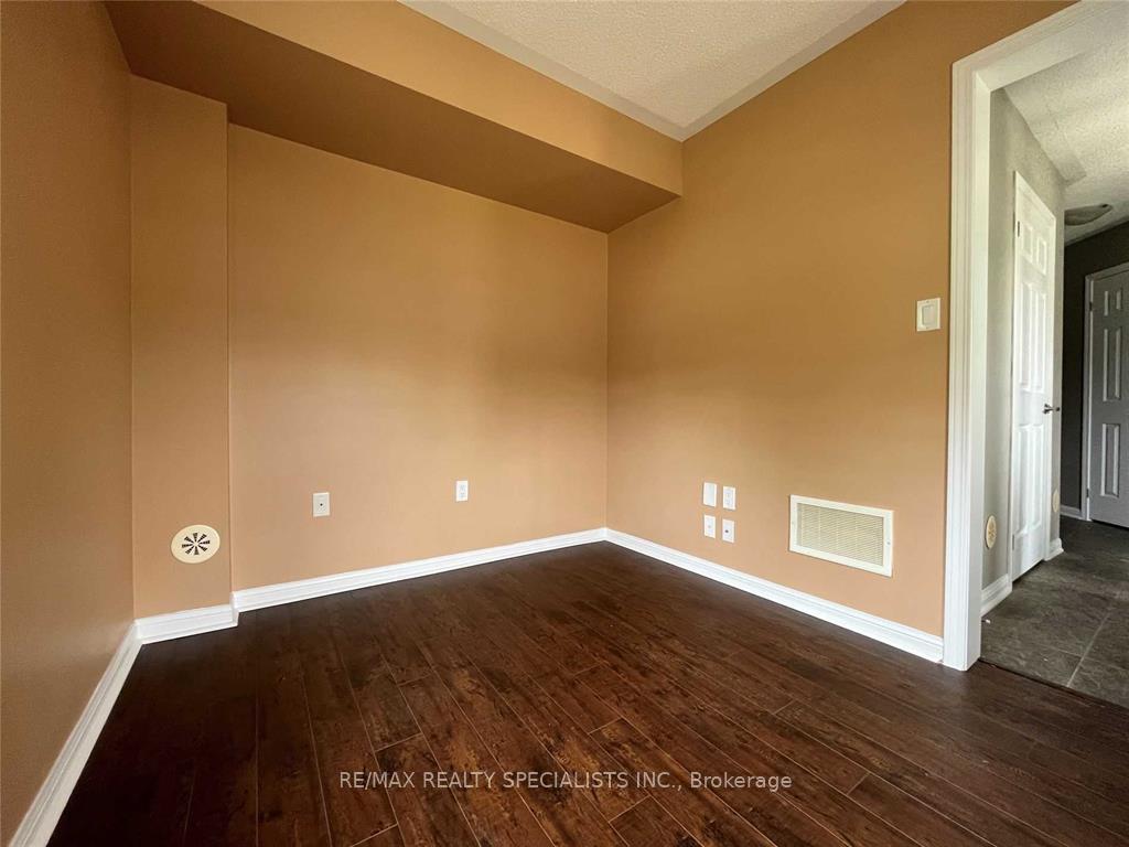 Photo 8 of 30 Gleave Terrace, Milton, Harrison — HOMEH