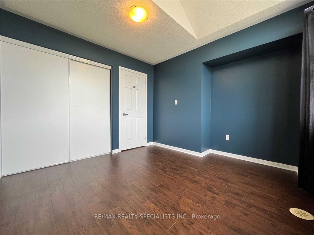 Photo 23 of 30 Gleave Terrace, Milton, Harrison — HOMEH